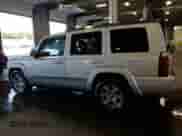 2006 Jeep Commander Limited with VIN 1J8HG58246C338793, listed as a Copart auction lot 63009355 with 206,414 mi miles and Non repairable. Bid and sale history available at DreamBid. Image 2.