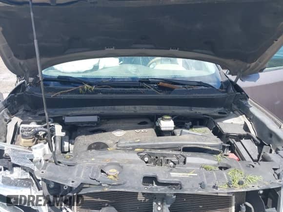 2014 Nissan Pathfinder SL with VIN 5N1AR2MN0EC639332, listed as a IAAI auction lot 42238169 with 153,704 mi miles and . Bid and sale history available at DreamBid. Image 10.