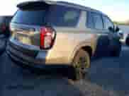 2022 Chevrolet Tahoe Z71 z VIN 1GNSKPKL9NR226521, wystawiony jako Copart lot #79067334 z przebiegiem 87 240 mil mil oraz Szkoda całkowita • Salvage title. Historia ofert i sprzedaży dostępna na DreamBid. Obrazek 3.
