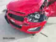 2016 Chevrolet Sonic RS z VIN 1G1JG6SB6G4168724, wystawiony jako IAAI lot #41363232 z przebiegiem 99 818 mil mil oraz . Historia ofert i sprzedaży dostępna na DreamBid. Obrazek 6.