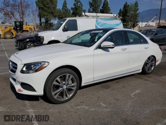 2016 Mercedes-Benz C 350e with VIN 55SWF4HB5GU165039, listed as a Copart auction lot 65015765 with 70,265 mi miles and Clean title. Bid and sale history available at DreamBid. Image 1.