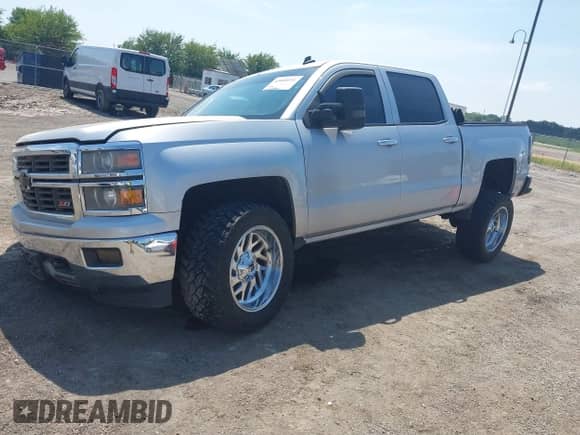 2014 Chevrolet Silverado 1500 LTZ with VIN 3GCUKSECXEG468489, listed as a IAAI auction lot 43008591 with 187,583 mi miles and . Bid and sale history available at DreamBid. Image 18.