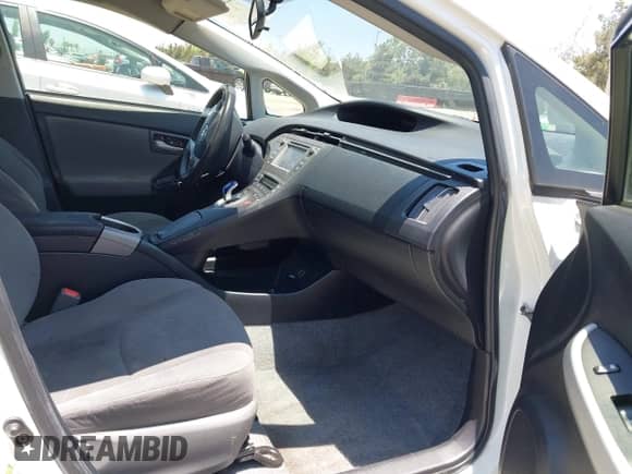 2015 Toyota Prius Four с VIN JTDKN3DU9F0475163, выставлен на аукционе IAAI как лот 42630828 с пробегом 158 095 миль миль и . История ставок и продаж доступна на DreamBid. Изображение 5.