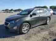 2020 Chevrolet Equinox LT z VIN 3GNAXKEV4LS634996, wystawiony jako Copart lot #87301305 z przebiegiem 48 881 mil mil oraz Szkoda całkowita • Salvage title. Historia ofert i sprzedaży dostępna na DreamBid. Obrazek 1.