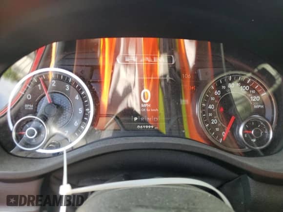 2021 Ram 1500 Big Horn with VIN 1C6RREFG1MN610200, listed as a Copart auction lot 84767334 with 61,999 mi miles and Clean title. Bid and sale history available at DreamBid. Image 9.