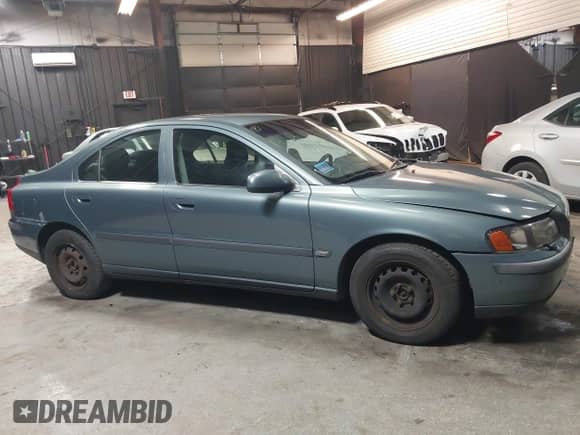 2001 Volvo S60 с VIN YV1RS61R412069484, выставлен на аукционе IAAI как лот 41598380 с пробегом 185 219 миль миль и . История ставок и продаж доступна на DreamBid. Изображение 13.