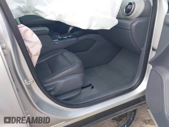 2020 Chevrolet Blazer LT с VIN 3GNKBBRA8LS700895, выставлен на аукционе IAAI как лот 42379056 с пробегом 61 800 миль миль и . История ставок и продаж доступна на DreamBid. Изображение 5.