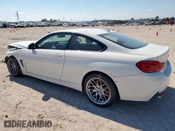 2019 BMW 4 Series 430i with VIN WBA4W3C57KAG91422, listed as a Copart auction lot 71100255 with 91,847 mi miles and Salvage title. Bid and sale history available at DreamBid. Image 2.