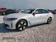 2023 BMW i4 eDrive40 z VIN WBY73AW02PFN81848, wystawiony jako Copart lot #70918775 z przebiegiem 53 251 mil mil oraz Szkoda całkowita • Salvage title. Historia ofert i sprzedaży dostępna na DreamBid. Obrazek 1.