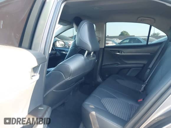 2023 Toyota Camry SE с VIN 4T1G11AK5PU102412, выставлен на аукционе IAAI как лот 42397948 с пробегом 61 990 миль миль и . История ставок и продаж доступна на DreamBid. Изображение 8.