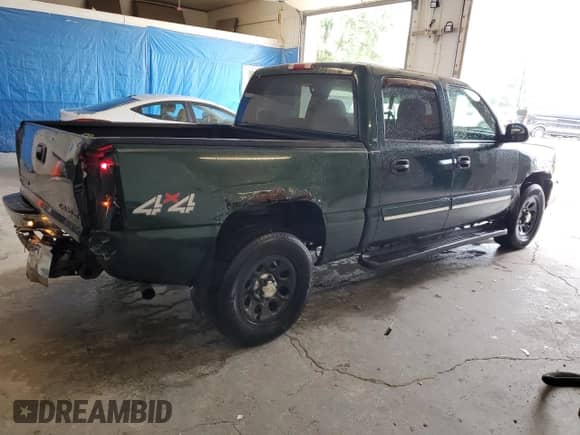 2006 Chevrolet Silverado 1500 LS with VIN 2GCEK13V761319261, listed as a Copart auction lot 67225055 with 104,527 mi miles and Salvage title. Bid and sale history available at DreamBid. Image 3.