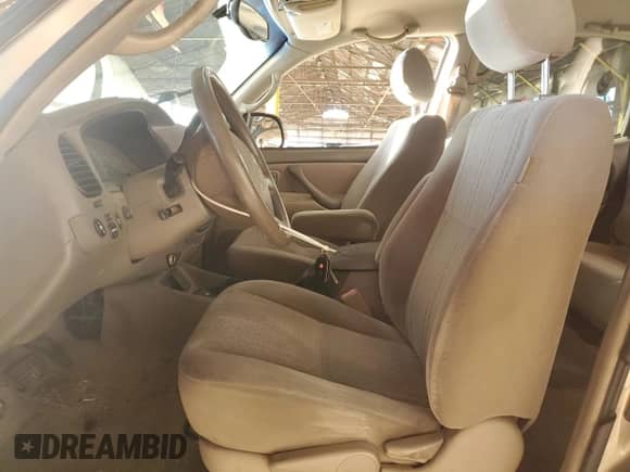 2006 Toyota Tundra SR5 with VIN 5TBET34116S532776, listed as a Copart auction lot 86638175 with 317,418 mi miles and Salvage title. Bid and sale history available at DreamBid. Image 7.