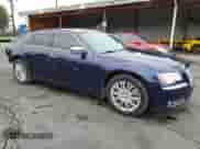 2013 Chrysler 300 C с VIN 2C3CCAKG4DH683041, выставлен на аукционе Copart как лот 59928975 с пробегом 178 577 миль миль и Списание • Salvage title. История ставок и продаж доступна на DreamBid. Изображение 4.