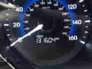 2013 Hyundai Sonata z VIN KMHEC4A4XDA089657, wystawiony jako IAAI lot #43145043 z przebiegiem 131 604 mil mil oraz . Historia ofert i sprzedaży dostępna na DreamBid. Obrazek 16.