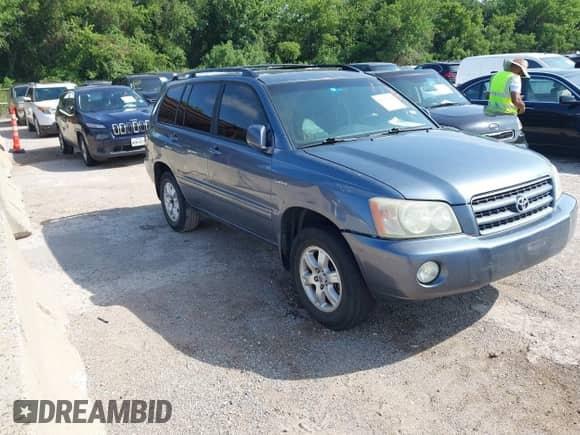 2002 Toyota Highlander с VIN JTEGF21A520072116, выставлен на аукционе IAAI как лот 42751205 с пробегом 204 983 миль миль и . История ставок и продаж доступна на DreamBid. Изображение 1.