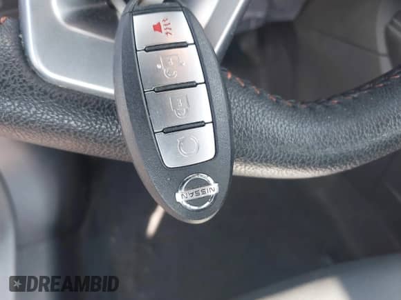 2021 Nissan Kicks SR z VIN 3N1CP5DVXML552726, wystawiony jako IAAI lot #43298655 z przebiegiem 48 710 mil mil oraz . Historia ofert i sprzedaży dostępna na DreamBid. Obrazek 11.