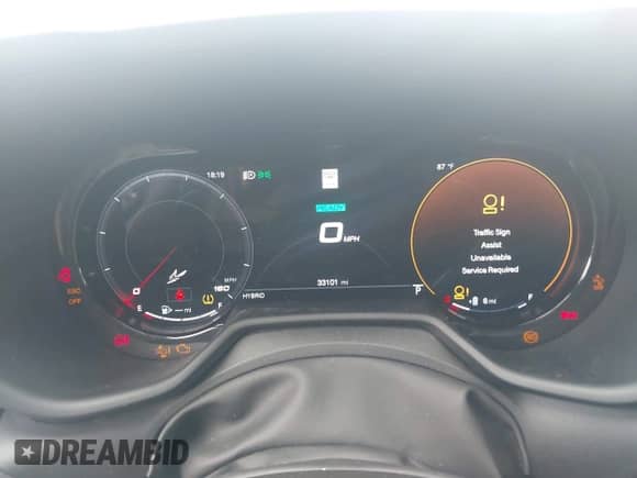 2024 Dodge Hornet R/T with VIN ZACPDFCW4R3A31661, listed as a IAAI auction lot 42907587 with 33,101 mi miles and . Bid and sale history available at DreamBid. Image 7.