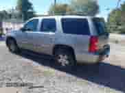 2007 Chevrolet Tahoe LT with VIN 1GNFC13027R141572, listed as a IAAI auction lot 43463387 with 269,733 mi miles and . Bid and sale history available at DreamBid. Image 3.
