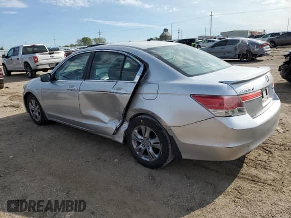 2011 Honda Accord SE с VIN 1HGCP2F62BA133180, выставлен на аукционе Copart как лот 71851885 с пробегом 115 856 миль миль и Списание • Salvage title. История ставок и продаж доступна на DreamBid. Изображение 2.