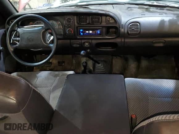 2001 Dodge 1500 с VIN 3B7HF13Y91G204298, выставлен на аукционе Copart как лот 46841055 с пробегом 156 996 миль миль и Списание • Salvage title. История ставок и продаж доступна на DreamBid. Изображение 8.