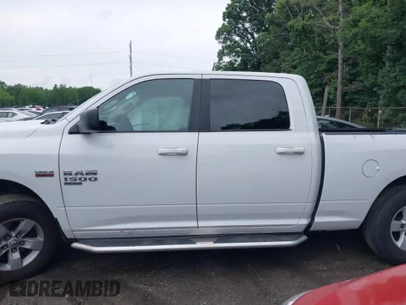 2019 Ram 1500 Big Horn z VIN 1C6RR7TT7KS662670, wystawiony jako IAAI lot #42707654 z przebiegiem 96 451 mil mil oraz . Historia ofert i sprzedaży dostępna na DreamBid. Obrazek 14.