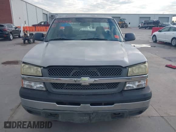 2004 Chevrolet Silverado 1500 Work Truck z VIN 1GCEC14X34Z219806, wystawiony jako IAAI lot #43293262 z przebiegiem Nie podano mil oraz . Historia ofert i sprzedaży dostępna na DreamBid. Obrazek 13.