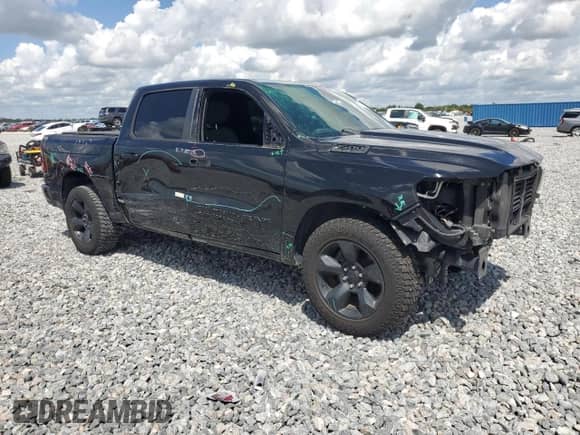 2019 Ram 1500 Big Horn with VIN 1C6RREFT5KN860517, listed as a Copart auction lot 80822225 with 146,163 mi miles and Salvage title. Bid and sale history available at DreamBid. Image 4.