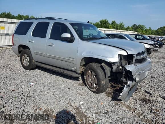 2012 Chevrolet Tahoe LT with VIN 1GNSCBE00CR267327, listed as a Copart auction lot 61742505 with 402,729 mi miles and Salvage title. Bid and sale history available at DreamBid. Image 4.