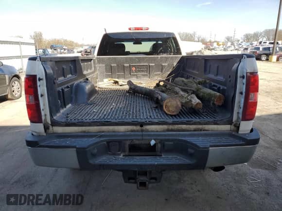 2011 Chevrolet Silverado 3500HD DRW Work Truck z VIN 1GC4KZCGXBF255215, wystawiony jako Copart lot #53465735 z przebiegiem 164 509 mil mil oraz Szkoda całkowita • Salvage title. Historia ofert i sprzedaży dostępna na DreamBid. Obrazek 6.