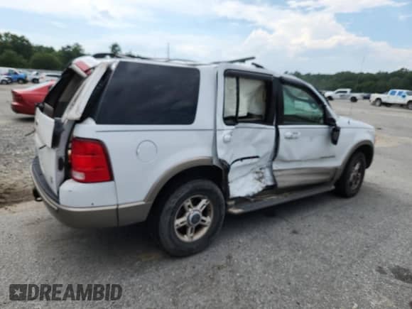 2002 Ford Explorer Eddie Bauer с VIN 1FMDU74W22ZC99899, выставлен на аукционе Copart как лот 63443445 с пробегом Не указан миль и Списание • Salvage title. История ставок и продаж доступна на DreamBid. Изображение 3.