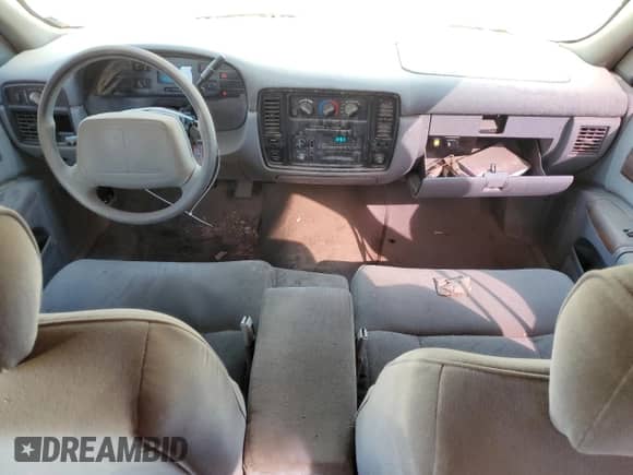1995 Chevrolet Caprice с VIN 1G1BL52W6SR117717, выставлен на аукционе Copart как лот 60950904 с пробегом 48 461 миль миль и Чистый • Clean title. История ставок и продаж доступна на DreamBid. Изображение 8.