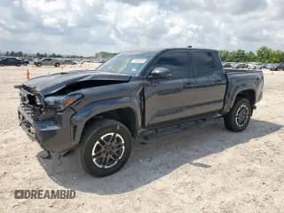 2024 Toyota Tacoma SR5 with VIN 3TMLB5JN1RM024042, listed as a Copart auction lot 70640855 with 23,853 mi miles and Salvage title. Bid and sale history available at DreamBid. Image 1.