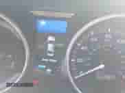 2011 Hyundai Sonata Hybrid z VIN KMHEC4A45BA011008, wystawiony jako IAAI lot #42847678 z przebiegiem 166 160 mil mil oraz . Historia ofert i sprzedaży dostępna na DreamBid. Obrazek 7.