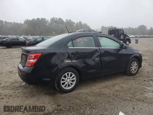 2018 Chevrolet Sonic LT with VIN 1G1JD5SG3J4100239, listed as a Copart auction lot 90578905 with 72,543 mi miles and Salvage title. Bid and sale history available at DreamBid. Image 3.