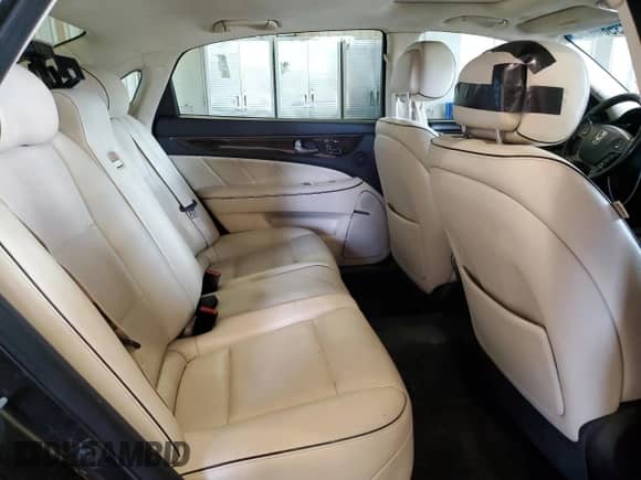 2014 Hyundai Equus Ultimate z VIN KMHGH4JH2EU077404, wystawiony jako Copart lot #43586975 z przebiegiem Nie podano mil oraz Szkoda całkowita • Salvage title. Historia ofert i sprzedaży dostępna na DreamBid. Obrazek 10.