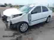 2004 Toyota Corolla CE z VIN JTDBR32E742037694, wystawiony jako IAAI lot #43246589 z przebiegiem 90 231 mil mil oraz . Historia ofert i sprzedaży dostępna na DreamBid. Obrazek 2.