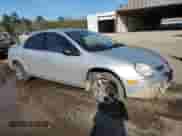 2004 Dodge Neon SXT z VIN 1B3ES56CX4D535514, wystawiony jako Copart lot #47447545 z przebiegiem 82 451 mil mil oraz Szkoda całkowita • Salvage title. Historia ofert i sprzedaży dostępna na DreamBid. Obrazek 4.