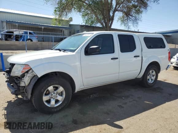 2013 Nissan Frontier SL with VIN 1N6AD0ER1DN759925, listed as a Copart auction lot 56425915 with 117,812 mi miles and Salvage title. Bid and sale history available at DreamBid. Image 1.