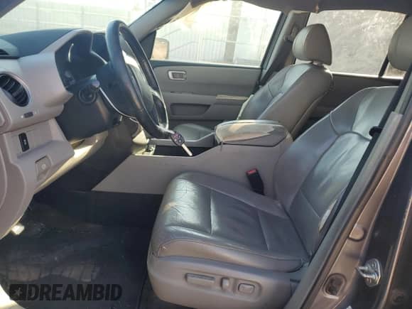 2014 Honda Pilot EX-L with VIN 5FNYF3H59EB007010, listed as a Copart auction lot 80383335 with 251,810 mi miles and Salvage title. Bid and sale history available at DreamBid. Image 7.