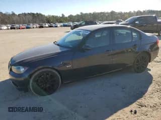 2007 BMW 3 Series 328xi z VIN WBAVC73517KP33537, wystawiony jako Copart lot #84838494 z przebiegiem 154 227 mil mil oraz Szkoda całkowita • Salvage title. Historia ofert i sprzedaży dostępna na DreamBid. Obrazek 1.