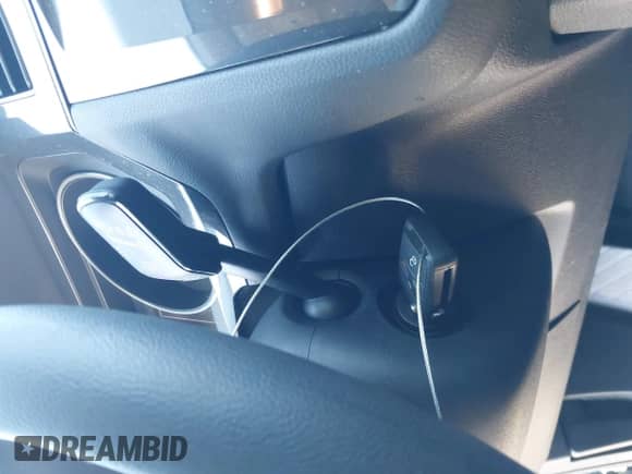 2018 Volkswagen Tiguan S с VIN 3VV1B7AX3JM108793, выставлен на аукционе IAAI как лот 42658677 с пробегом 108 730 миль миль и . История ставок и продаж доступна на DreamBid. Изображение 11.