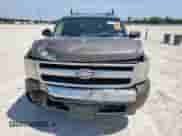 2008 Chevrolet Silverado 1500 1LT with VIN 2GCEC13JX81325875, listed as a Copart auction lot 71851205 with 308,421 mi miles and Salvage title. Bid and sale history available at DreamBid. Image 5.