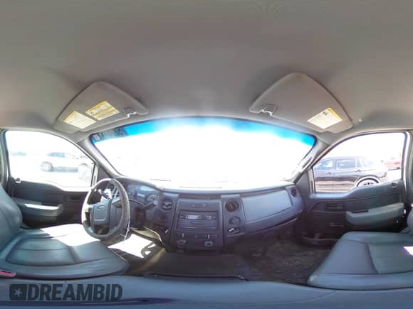 2013 Ford F-150 XL z VIN 1FTMF1CM9DKG17301, wystawiony jako Copart lot #52807415 z przebiegiem 212 142 mil mil oraz Szkoda całkowita • Salvage title. Historia ofert i sprzedaży dostępna na DreamBid. Obrazek 13.