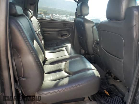 2004 Chevrolet Avalanche LS с VIN 3GNGK22G94G194390, выставлен на аукционе Copart как лот 63437215 с пробегом 221 126 миль миль и Чистый • Clean title. История ставок и продаж доступна на DreamBid. Изображение 10.