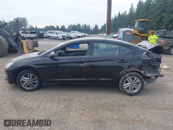 2020 Hyundai Elantra SEL z VIN 5NPD84LF5LH521207, wystawiony jako IAAI lot #43192618 z przebiegiem 167 136 mil mil oraz . Historia ofert i sprzedaży dostępna na DreamBid. Obrazek 14.