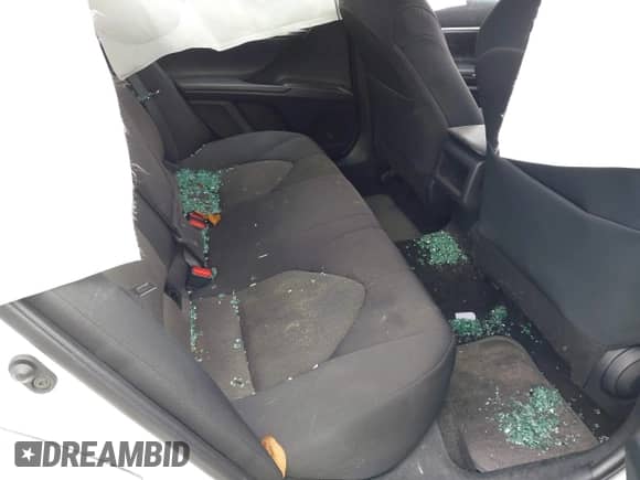 2023 Toyota Camry LE z VIN 4T1C11AKXPU770849, wystawiony jako IAAI lot #43338006 z przebiegiem 64 765 mil mil oraz . Historia ofert i sprzedaży dostępna na DreamBid. Obrazek 8.