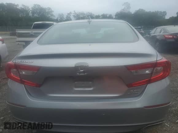 2018 Honda Accord Touring with VIN 1HGCV2F96JA039950, listed as a Copart auction lot 84383775 with Not provided miles and Salvage title. Bid and sale history available at DreamBid. Image 6.