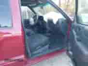 2003 Chevrolet Blazer LS с VIN 1GNCS13X73K103616, выставлен на аукционе IAAI как лот 43478103 с пробегом 274 996 миль миль и . История ставок и продаж доступна на DreamBid. Изображение 5.