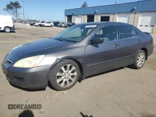 2006 Honda Accord EX-L with VIN 1HGCM66536A074704, listed as a Copart auction lot 84928255 with 195,187 mi miles and Salvage title. Bid and sale history available at DreamBid. Image 1.