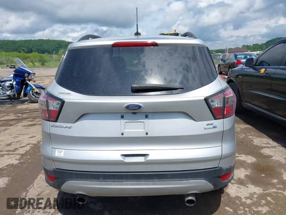 2017 Ford Escape SE с VIN 1FMCU9G98HUE25329, выставлен на аукционе IAAI как лот 42496618 с пробегом 149 370 миль миль и . История ставок и продаж доступна на DreamBid. Изображение 17.